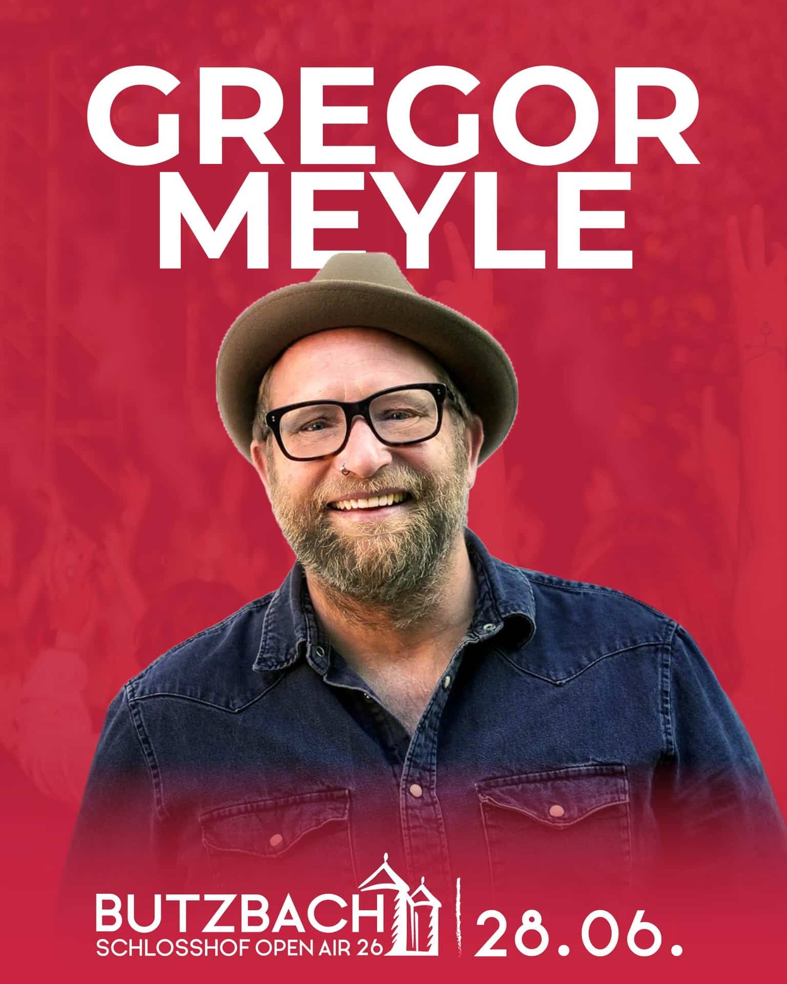 🎶✨ 𝐆𝐑𝐄𝐆𝐎𝐑 𝐌𝐄𝐘𝐋𝐄 𝐥𝐢𝐯𝐞 𝐢𝐦 𝐒𝐜𝐡𝐥𝐨𝐬𝐬𝐡𝐨𝐟 𝐁𝐮𝐭𝐳𝐛𝐚𝐜𝐡 ✨🎶

28. Juni 2026 · Schlosshof Open Air

Ehrlich, nahbar und voller Gefühl: Gregor Meyle zählt seit Jahren zu den prägenden Singer-Songwritern in Deutschland. Mit seiner unverwechselbaren Stimme, handgemachter Musik und großer Nähe zum Publikum schafft er Konzertmomente, die lange nachklingen. 💛

Bekannt geworden durch seine kontinuierliche Livepräsenz und Songs zwischen Folk, Pop und akustischen Balladen, steht Gregor Meyle für Musik mit Substanz. Sein aktuelles Album „Individualität“ knüpft genau dort an – persönlich, authentisch und voller Wärme.

Am 28. Juni 2026 bringt er diese besondere Atmosphäre gemeinsam mit SOPHIA in den historischen Schlosshof. Ein Sommerabend, der berührt, entschleunigt und verbindet. 🌿🎶

🎟️ 𝐓𝐢𝐜𝐤𝐞𝐭𝐬:
Alle Infos: butzbach-openair.de

Ticket-Hotline: +49 (0) 64 53 - 91 24 70 oder 06404 – 506 998 55*
*(0,20 € aus dem dt. Festnetz / 0,60 € aus dem Mobilfunknetz)

#ButzbachOpenAir #SchlosshofOpenAir26 #GregorMeyle
